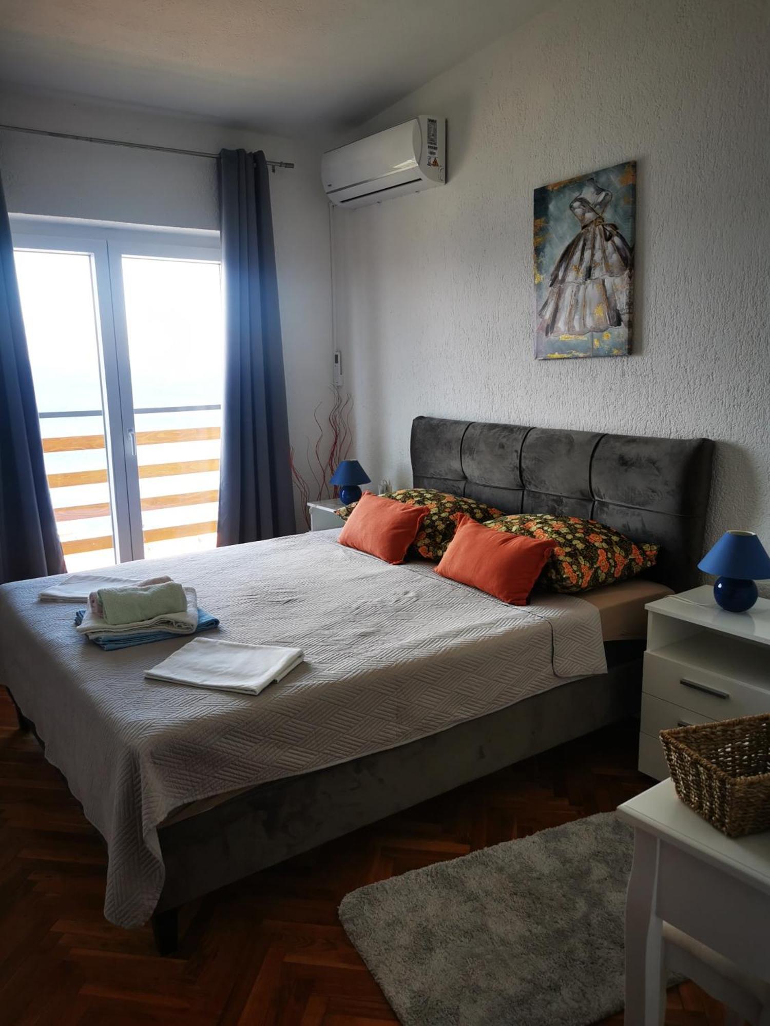 Apartment Ana เซนญ์ ภายนอก รูปภาพ